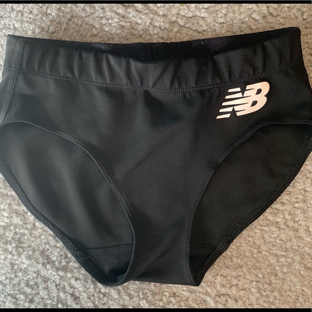 New Balance XS Racing Briefs/Buns